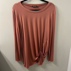 BOUTIQUE TOP